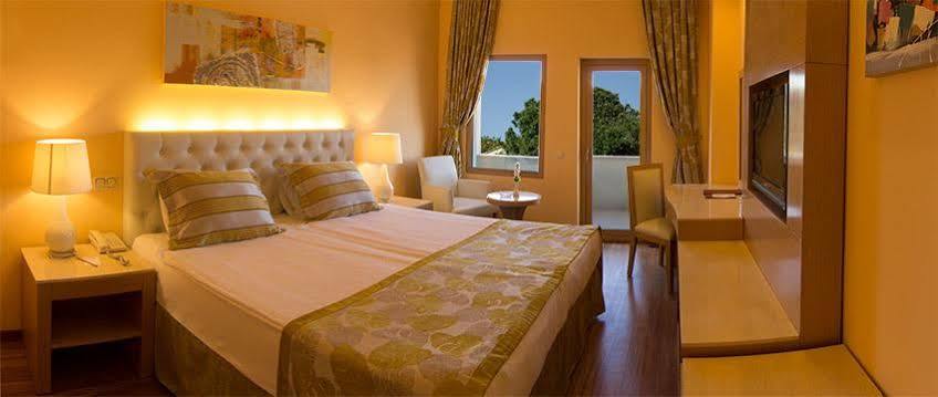 Cesars Hotel